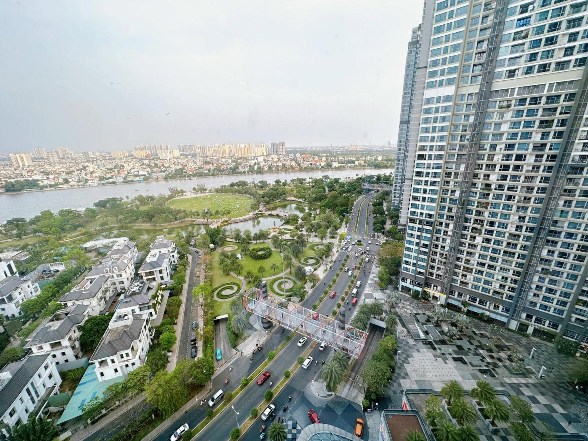 Luxury Vinhomes Central Park Ho Şi Min Exterior foto